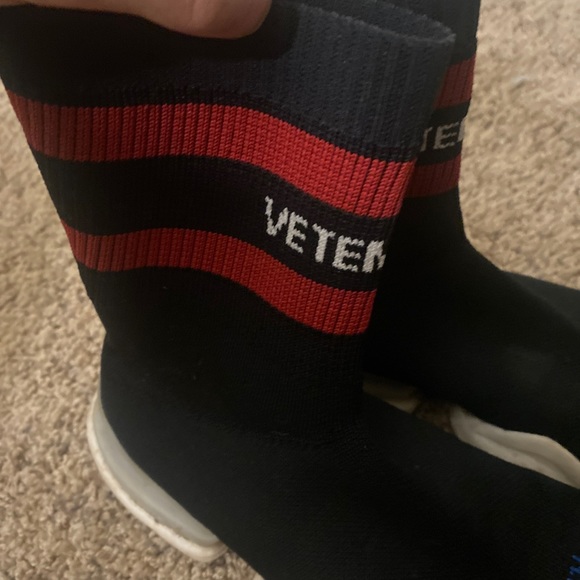 Vetements x Reebok Sock Runner - Picture 5 of 7